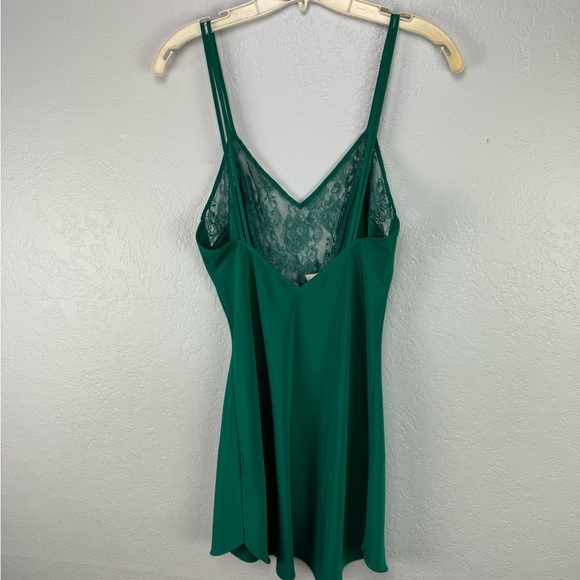 Vintage Gold Label Victorias Secret Green Lace Slip Dress - Picture 5 of 7